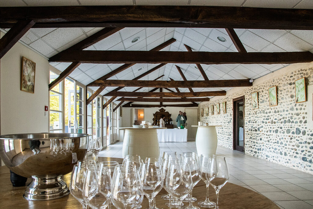 La Salle des Cadets et sa terrasse lors d’un cocktail professionnel